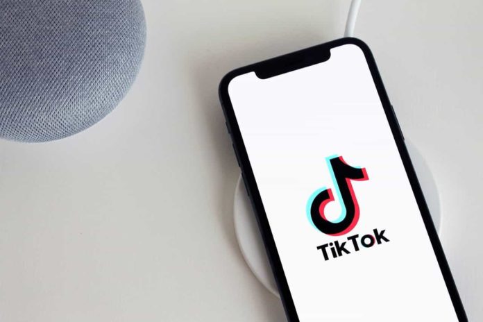 TikTok User Ratings Recover after Google Play remove 4 Million User Reviews